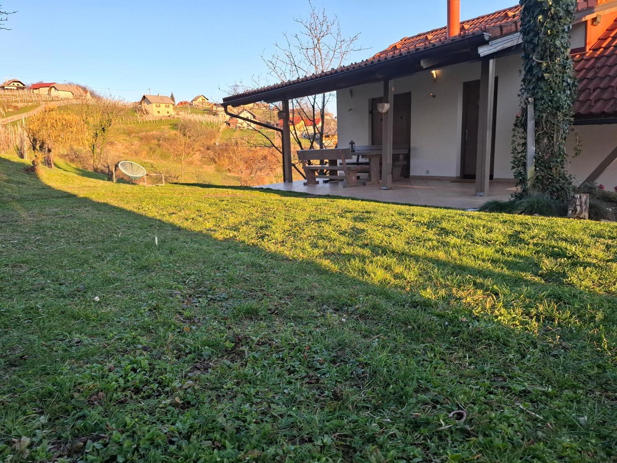Vineyard Cottage Klemencic Novo Mesto Pokoj fotografie
